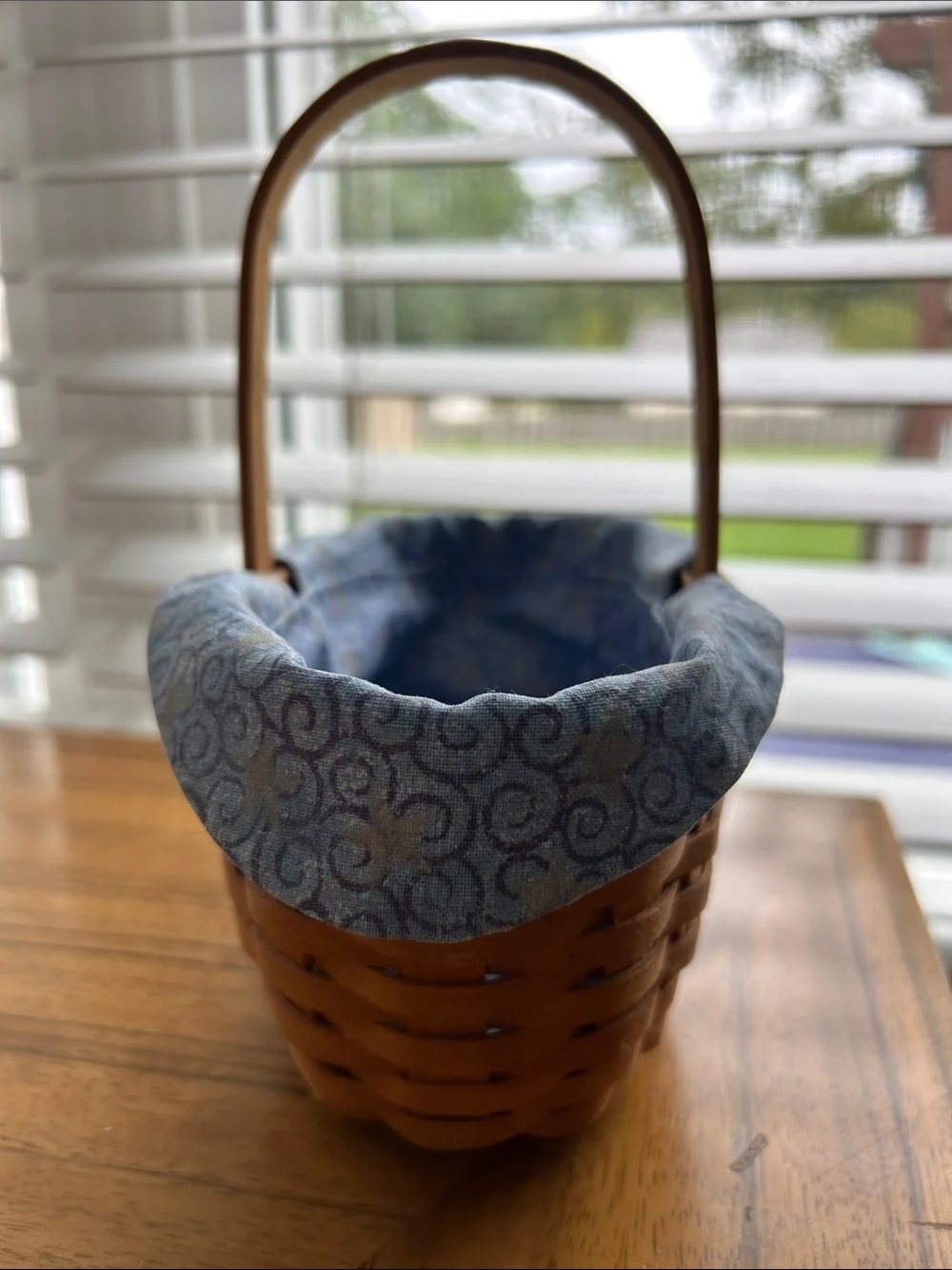 Longaberger Natural Wood Basket with Blue Fabric Liner